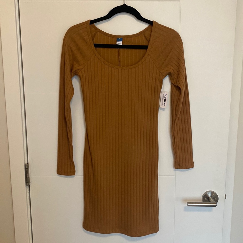 Ribbed tight long sleeve dress